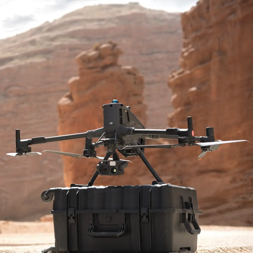 DJI Matrice 400 - 012.webp