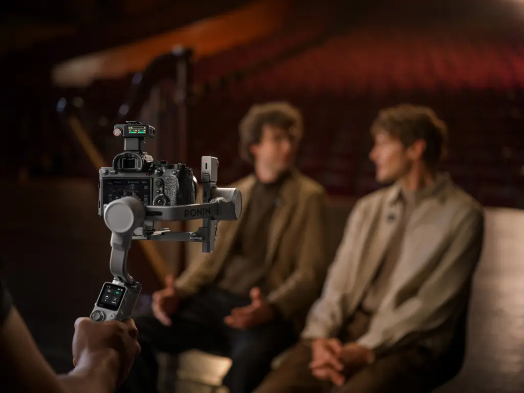 DJI Mic 3 (2TX+1RX)_with RS 4 Mini_自媒体套装_EN.jpg.webp